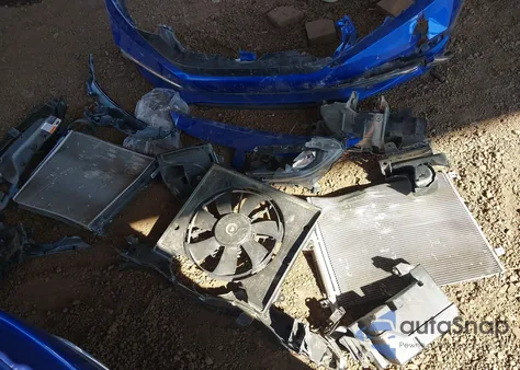 2019 Honda Civic Lx z USA, uszkodzony, nr VIN 19XFC2F64KE045218